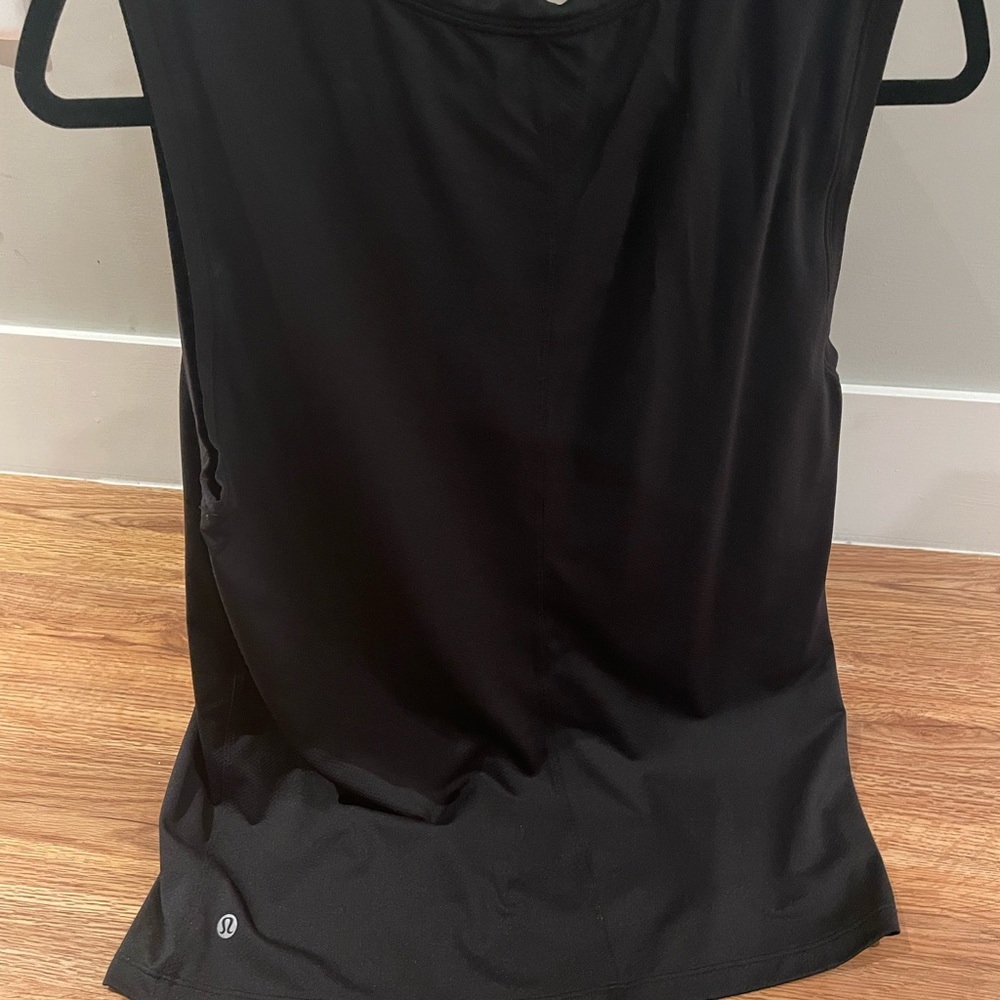 Lululemon work out top